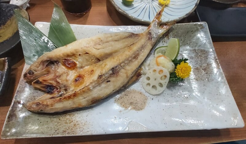 峰鮨日本料理的午仔魚一夜干