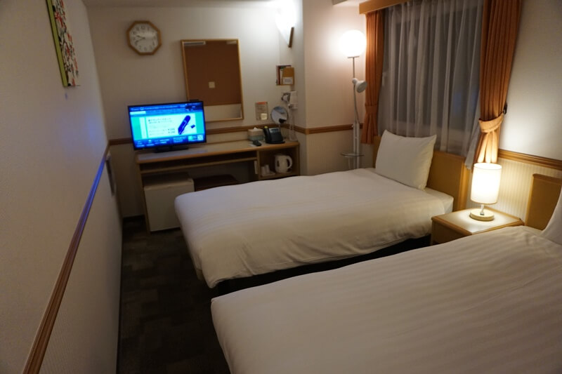 東橫INN熊本城通町筋的雙床房