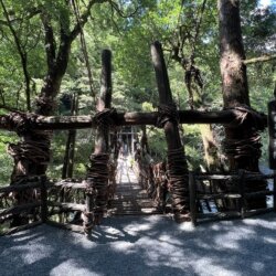 祖谷藤蔓橋的出口處