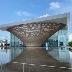 靜岡縣富士山世界遺產中心美麗的倒影